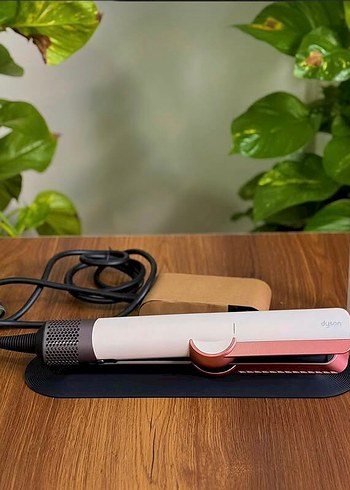 Pink Dyson Saç Düzleştirici
