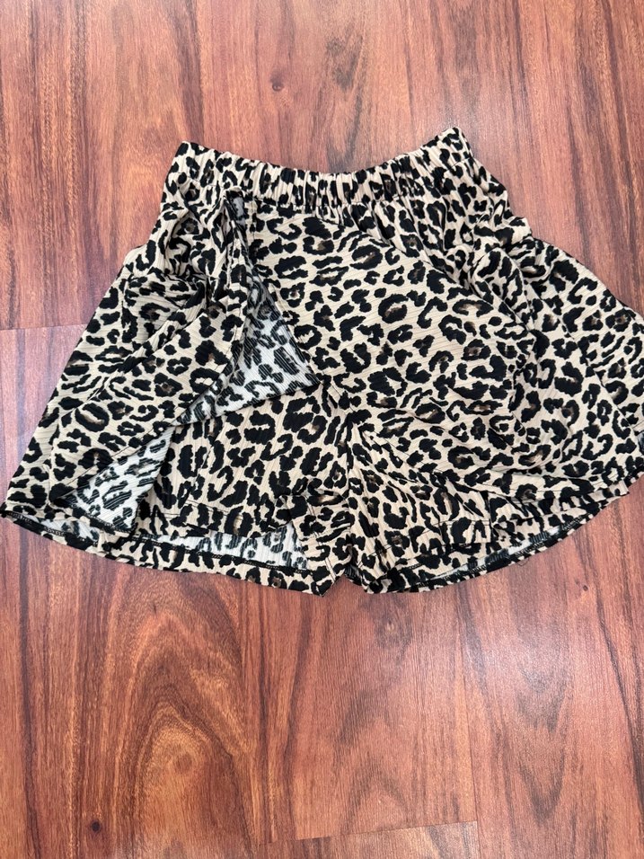 Leopar Desenli Kısa Volanlı Şort Etek - Görsel 2