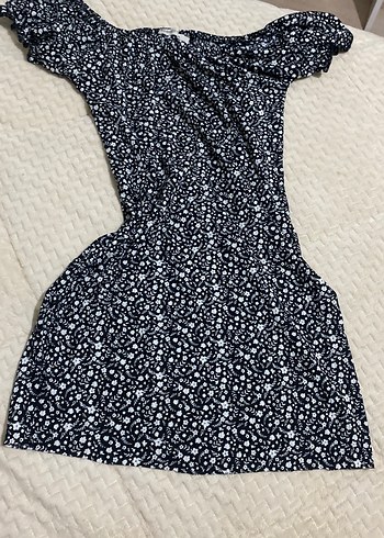 Kısa Kollu Siyah Mini Elbise