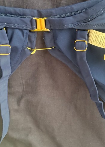 Düğmeli Lacivert Kadın Bikini Üstü - Görsel 3