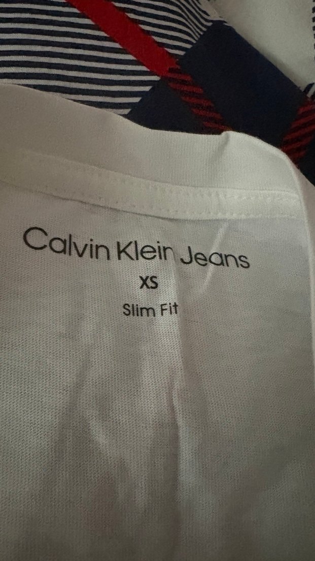 Calvin Klein Kadın Beyaz Kısa Kollu Tişört - Görsel 3