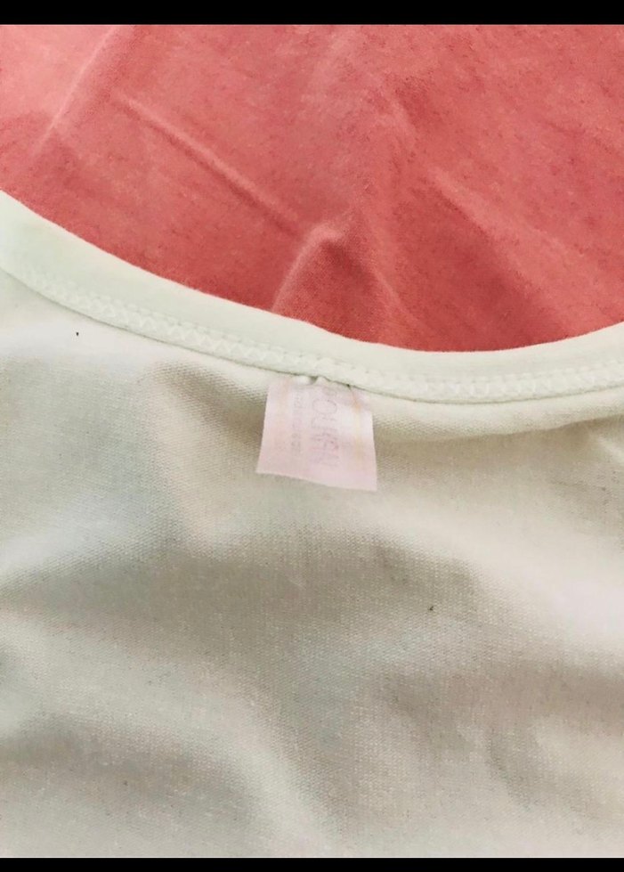 Beyaz V Yaka Payetli Atlet - Görsel 3