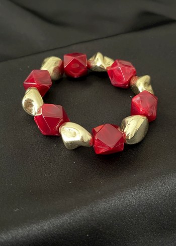 Accessorize  Kirmizi Ve Altin Geometrik Boncuklu Bileklik