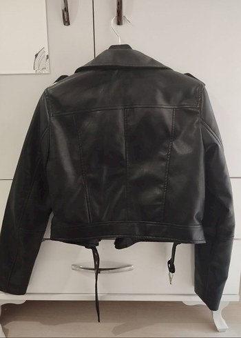 Stradivarius Stradivarius Crop Deri Biker Ceket Kadın