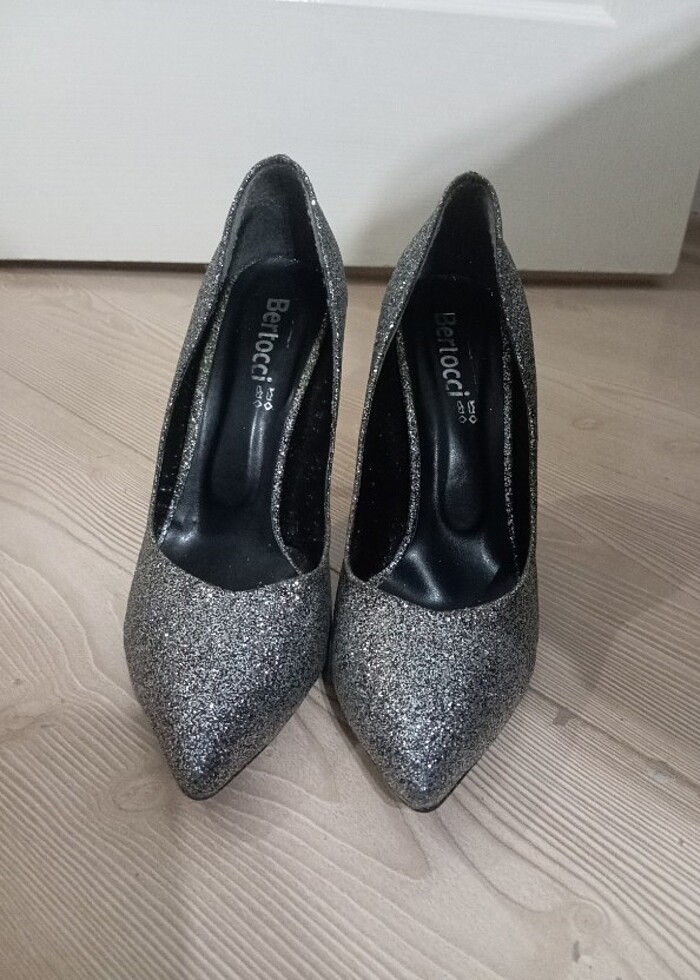 İNCE TOPUKLU AYAKKABI  - Görsel 2