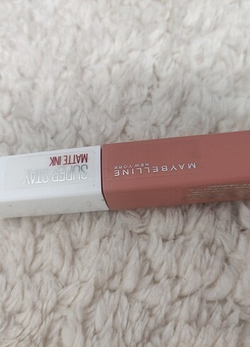 Beden Maybelline ruj