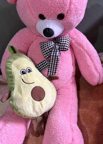 Pembe Peluş Ayı ve Avokado Oyuncak