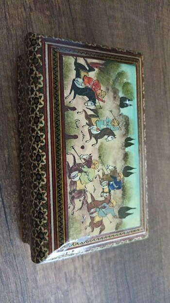 Yargıcı Home Antika kutu