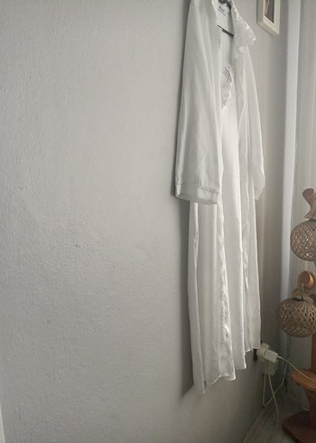 Uzun Beyaz Bohem Kadın Sabahlık - Görsel 4