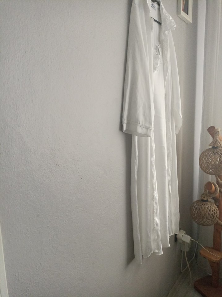 Uzun Beyaz Bohem Kadın Sabahlık - Görsel 4