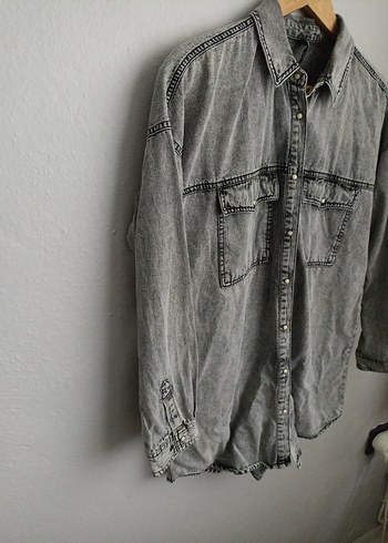 Gri Kadın Denim Gömlek Düğmeli Rahat Kesim - Görsel 6