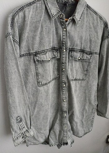 Gri Kadın Denim Gömlek Düğmeli Rahat Kesim - Görsel 11