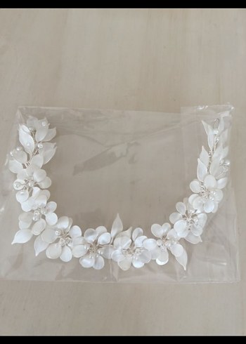 İnci Boncuklu Beyaz Saten Saç Aksesuarı - Görsel 3