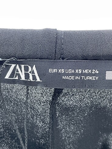 xs Beden siyah Renk Zara Mini Etek %70 İndirimli.