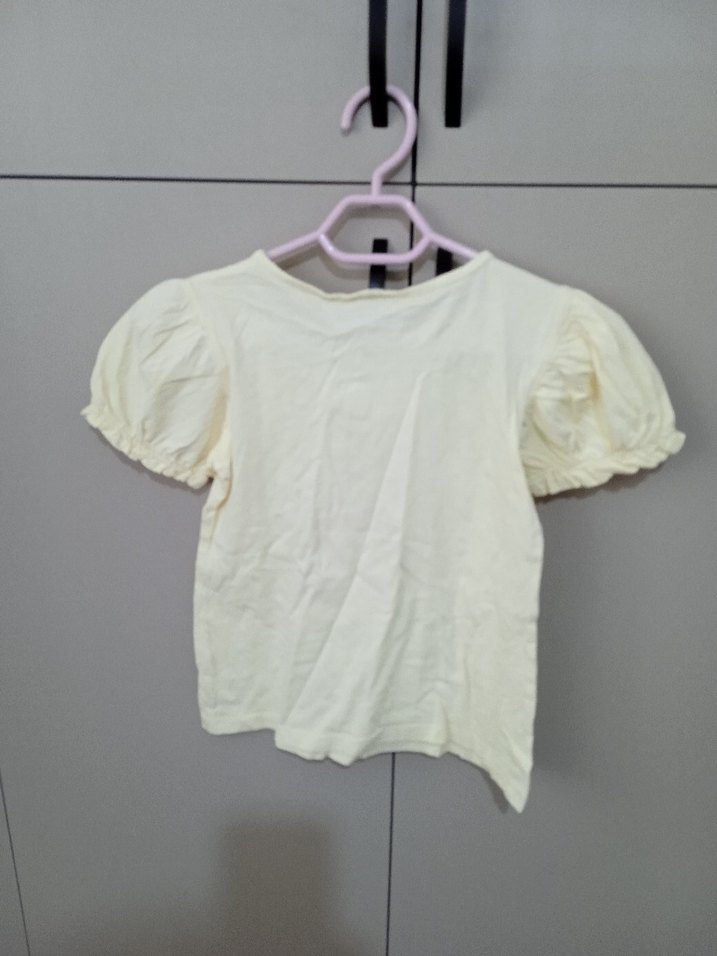 Kız Çocuk Beyaz Fırfırlı Tişört - Görsel 2