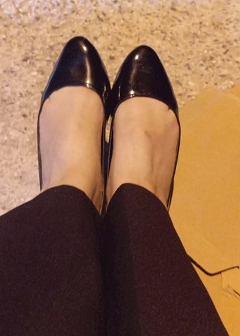Siyah Tokalı Stiletto Topuklu Kadın Ayakkabı