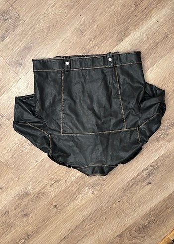 l Beden siyah Renk Bershka Biker Deri Ceket