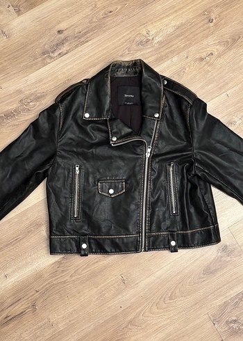 l Beden Bershka Biker Deri Ceket