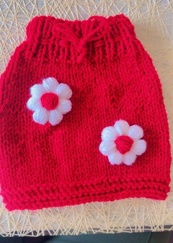 Kız Çocuk Kırmızı Nakışlı Örgü Hırka ve Etek Takımı - Görsel 2