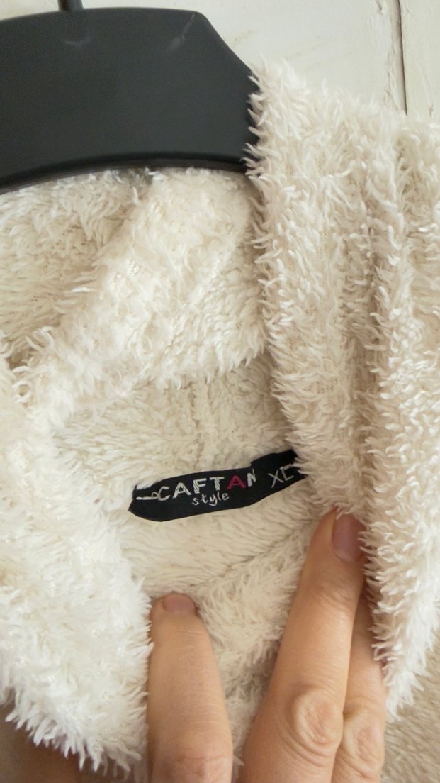 Beyaz Peluş Kadın Sweatshirt - Görsel 3