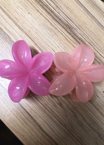 Diğer İkili Lotus Toka