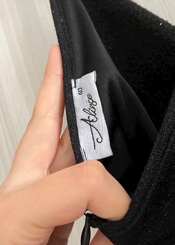 Siyah Drapeli Uzun V Yaka Kadın Elbise - Görsel 6