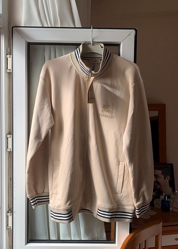 Burberry l