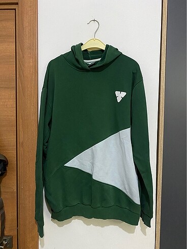 yeşil sweatshirt