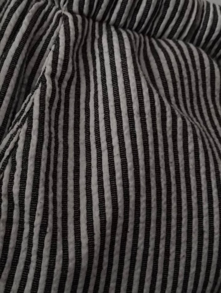 Gri Çizgili Kadın Pantolon - Görsel 3