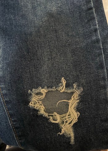 Kadın Lacivert Yırtık Pantolonlu Tulum - Görsel 3