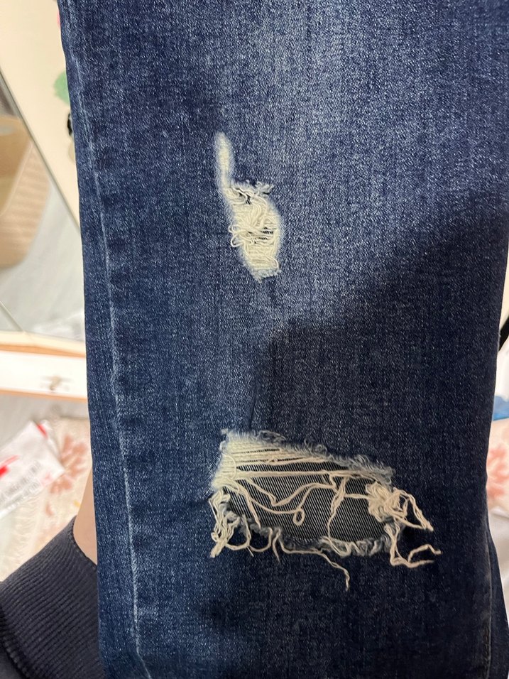 Kadın Lacivert Yırtık Pantolonlu Tulum - Görsel 2