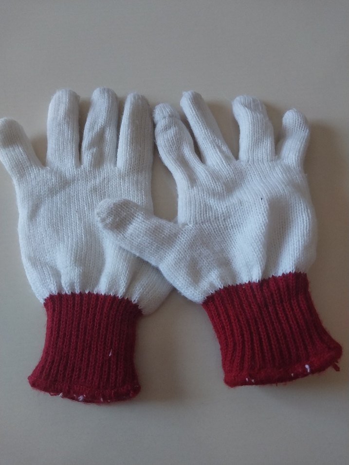 Beyaz Erkek Çocuk Triko Eldiven - Görsel 2