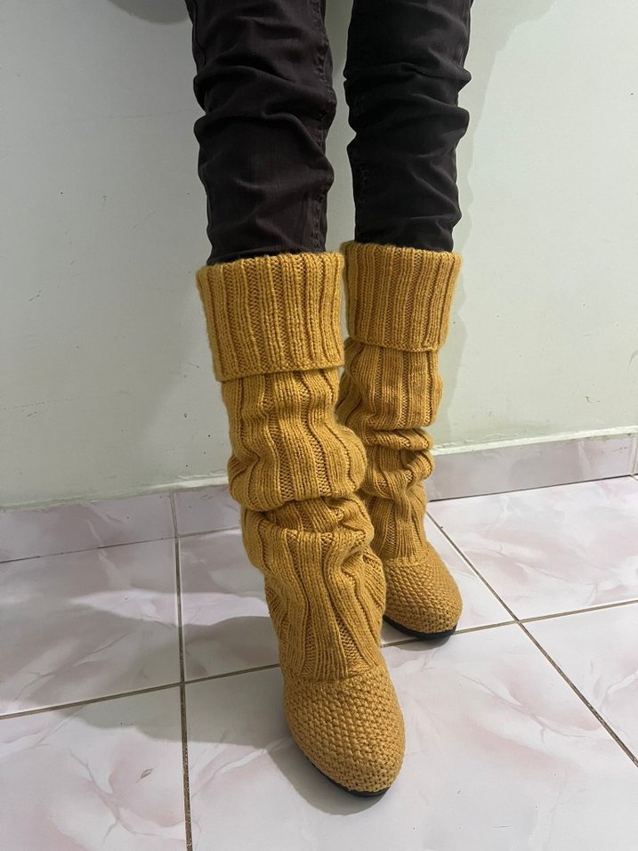 El Örgüsü Hardal Renk Topuklu Bot  Sıcak, Şık ve El Emeği - Görsel 5