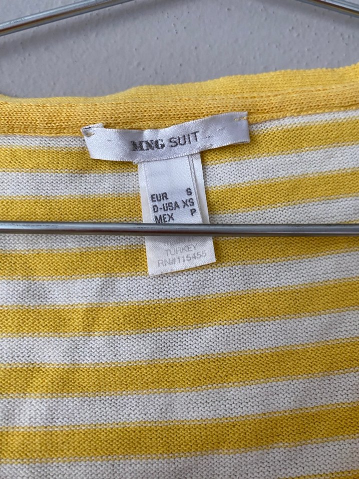 Sarı Çizgili Düğmeli Kadın Hırka - Görsel 2