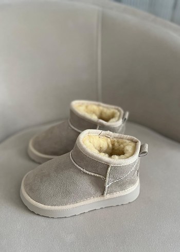 Ugg bot