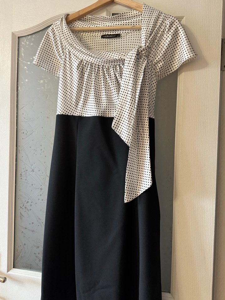 Drapeli Siyah Beyaz Hamile Elbisesi - Görsel 3