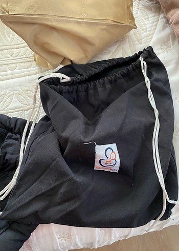 Diğer Siyah Bebek Taşıyıcı
