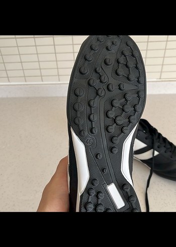 Jump Siyah Erkek Futbol Ayakkabısı Velcro Detaylı