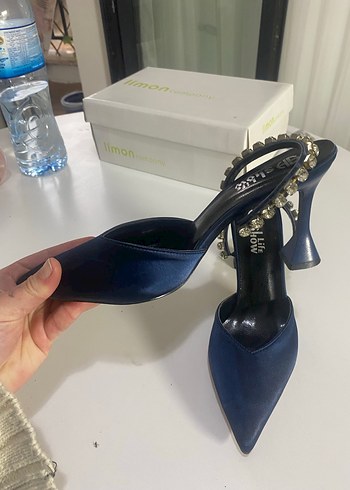 Mavi Parlak Yılan Desenli Stiletto Topuklu Ayakkabı - Görsel 3