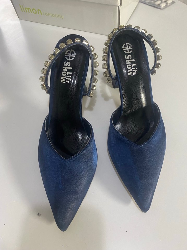 Mavi Parlak Yılan Desenli Stiletto Topuklu Ayakkabı - Görsel 2