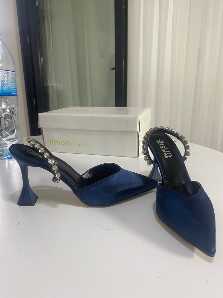 Mavi Parlak Yılan Desenli Stiletto Topuklu Ayakkabı - Görsel 5