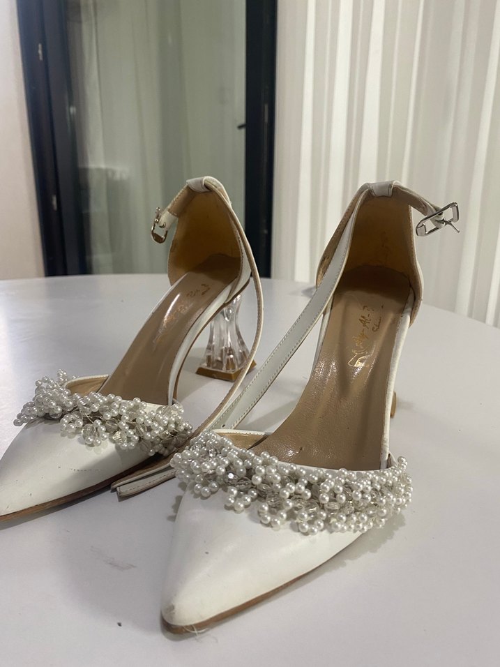 İnci İşlemeli Beyaz Stiletto Gelin Ayakkabısı - Görsel 2