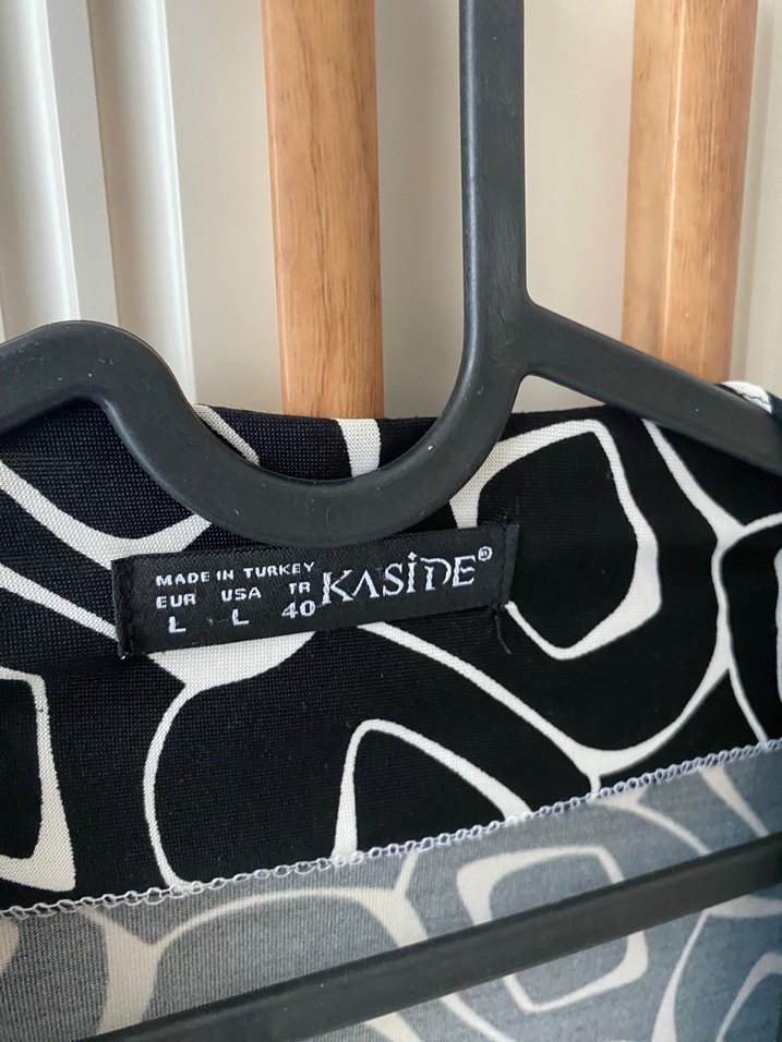 Siyah Desenli Kadın Ceket - Görsel 4