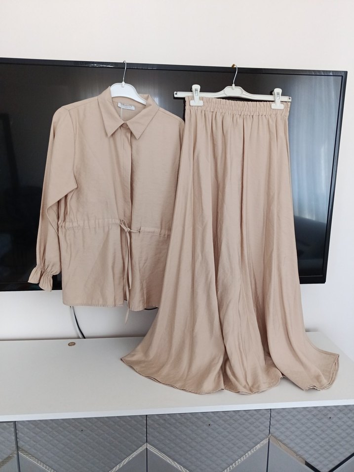 Bej Uzun Kollu Keten Kadın Takım - Görsel 3