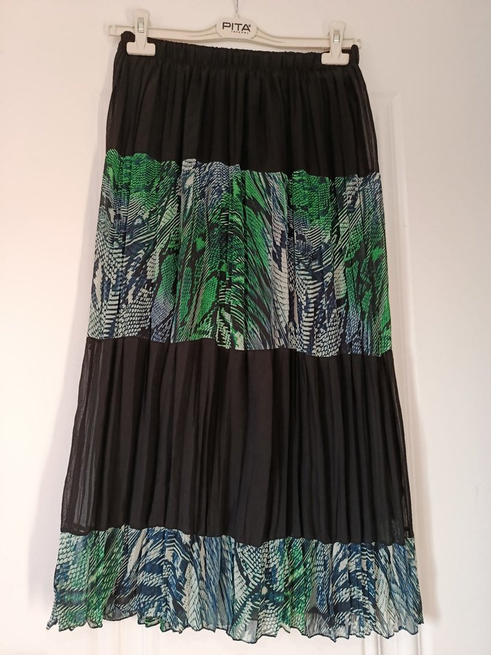 Yeşil Yılan Desenli midi boy Pilili Etek - Görsel 4