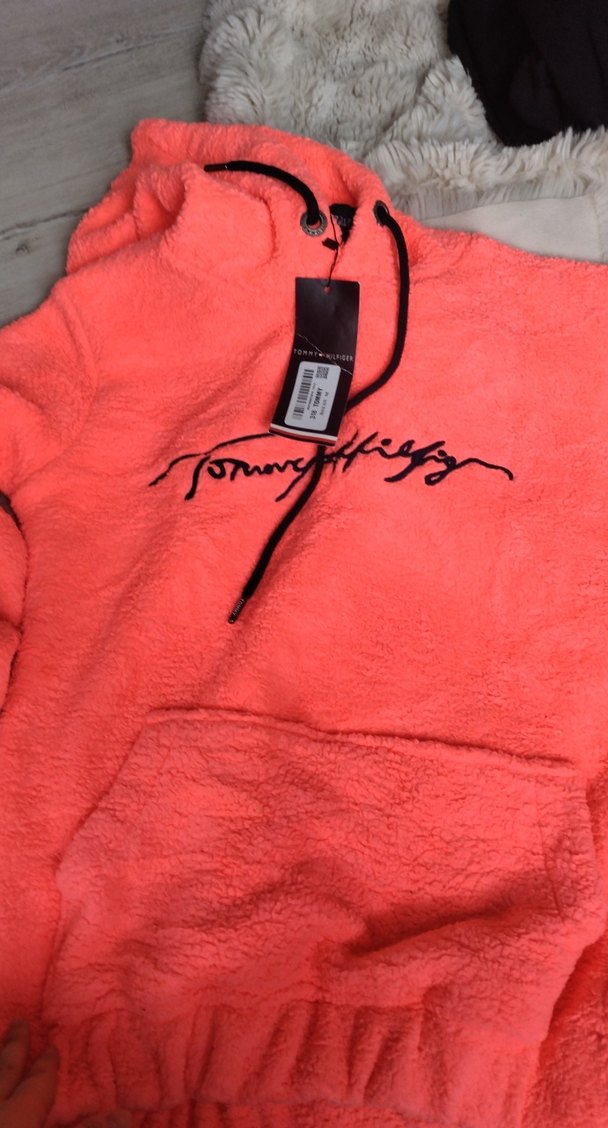 Tommy Hilfiger etiketli hiç giyilmedi canli renkte polar sweat - Görsel 4