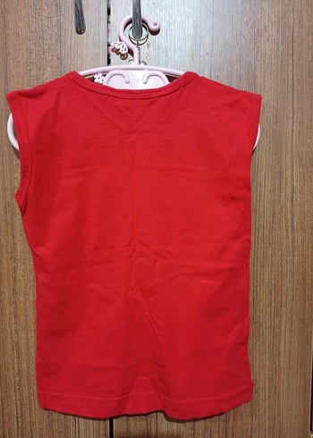 Kız Çocuk Kırmızı Baskılı Kolsuz Tişört - Görsel 2