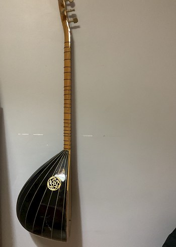 Koyu Siyah Uzun Saplı Bağlama