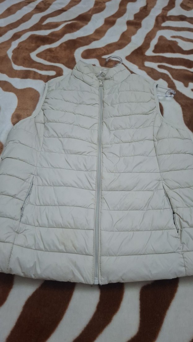 Fermuarlı Bej Kadın Yelek - Görsel 2