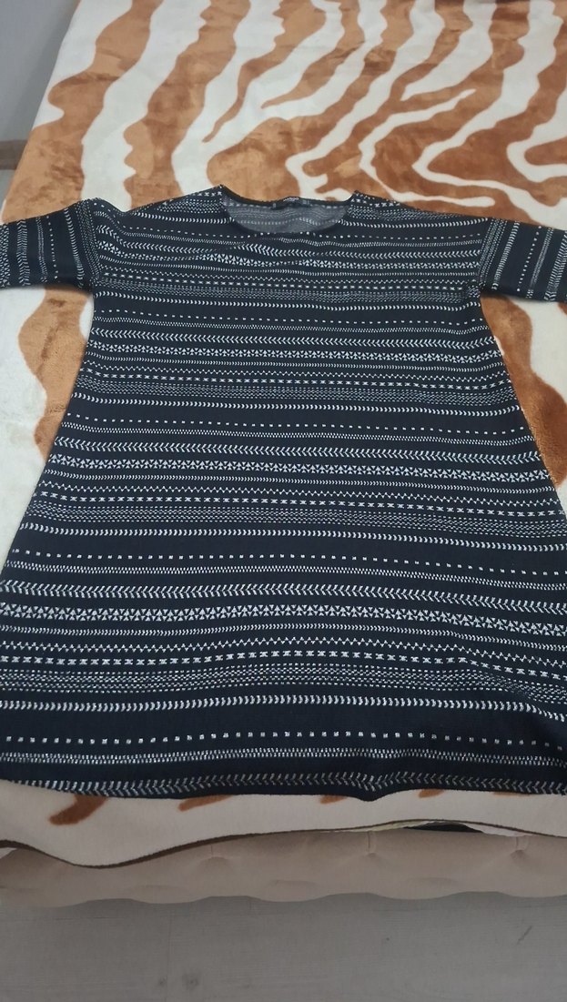 Siyah midi elbise - Görsel 2